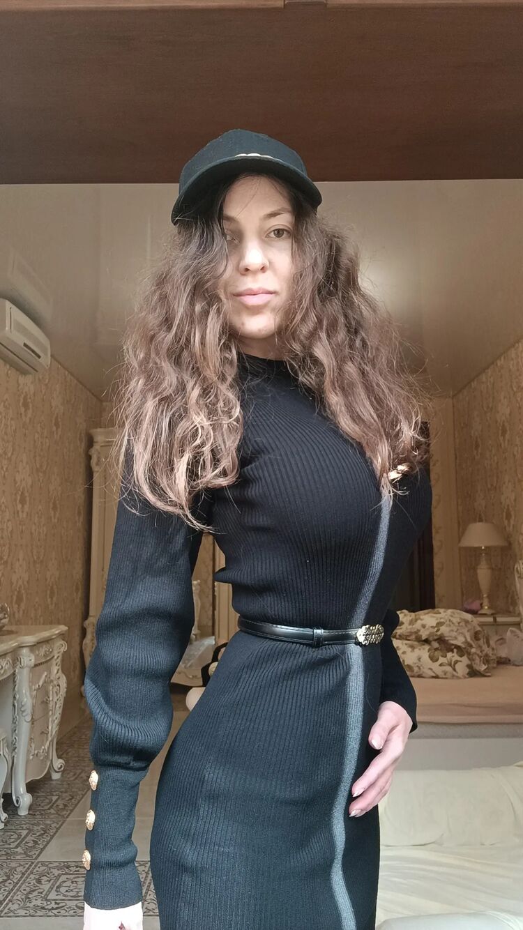  44169389  , 32 ,    