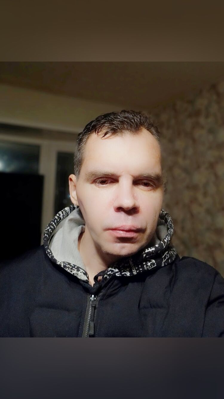  24608629  , 51 ,    