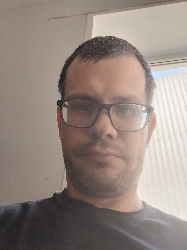  ,   Ivan, 37 ,   ,   
