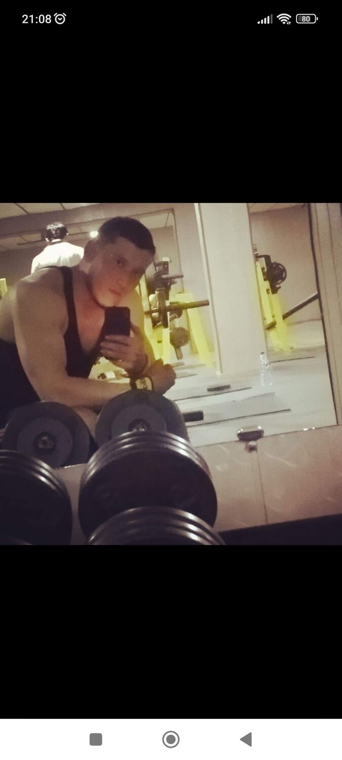  42592249  Dima, 32 ,    