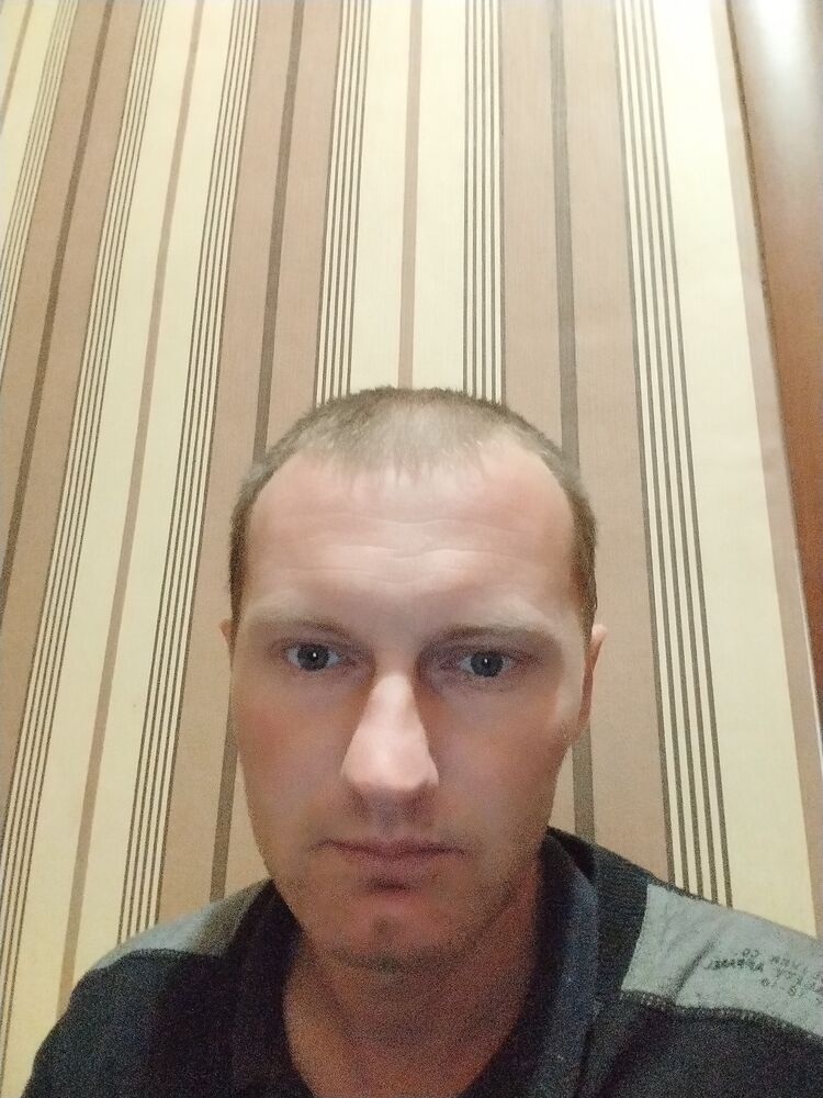  29943849  , 33 ,    