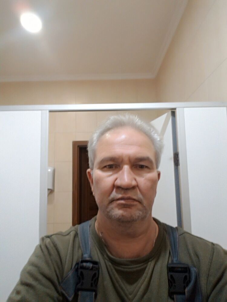 21804309  , 58 ,    