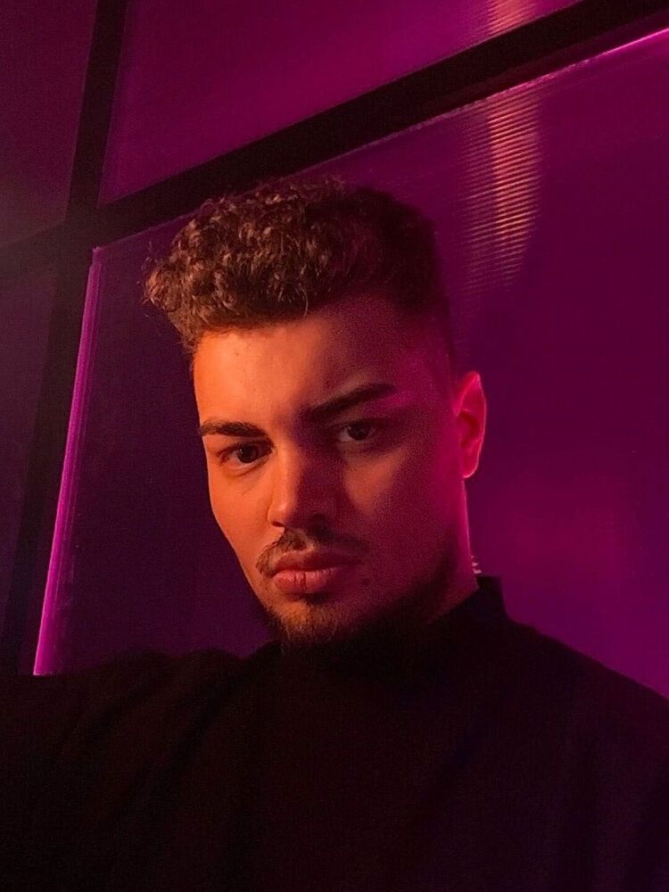 ���� 25544939 ������� �����, 32 ����, ���� ���������� � �����-����������