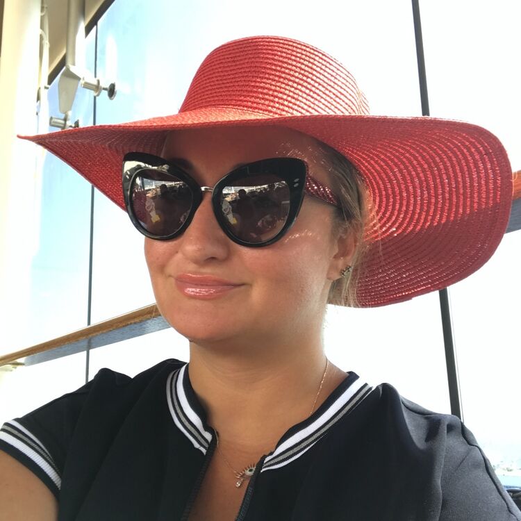  ,   Inga, 45 ,   ,   