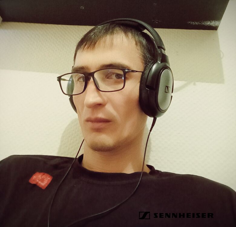  ,   Hero, 41 ,     , c 