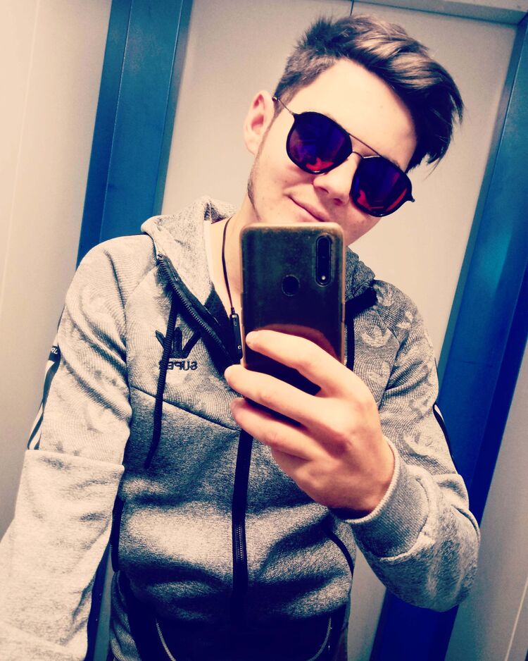  ,   , 24 ,   ,   