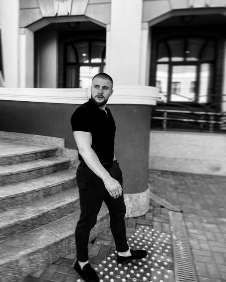  ,   Ilya, 28 ,   ,   