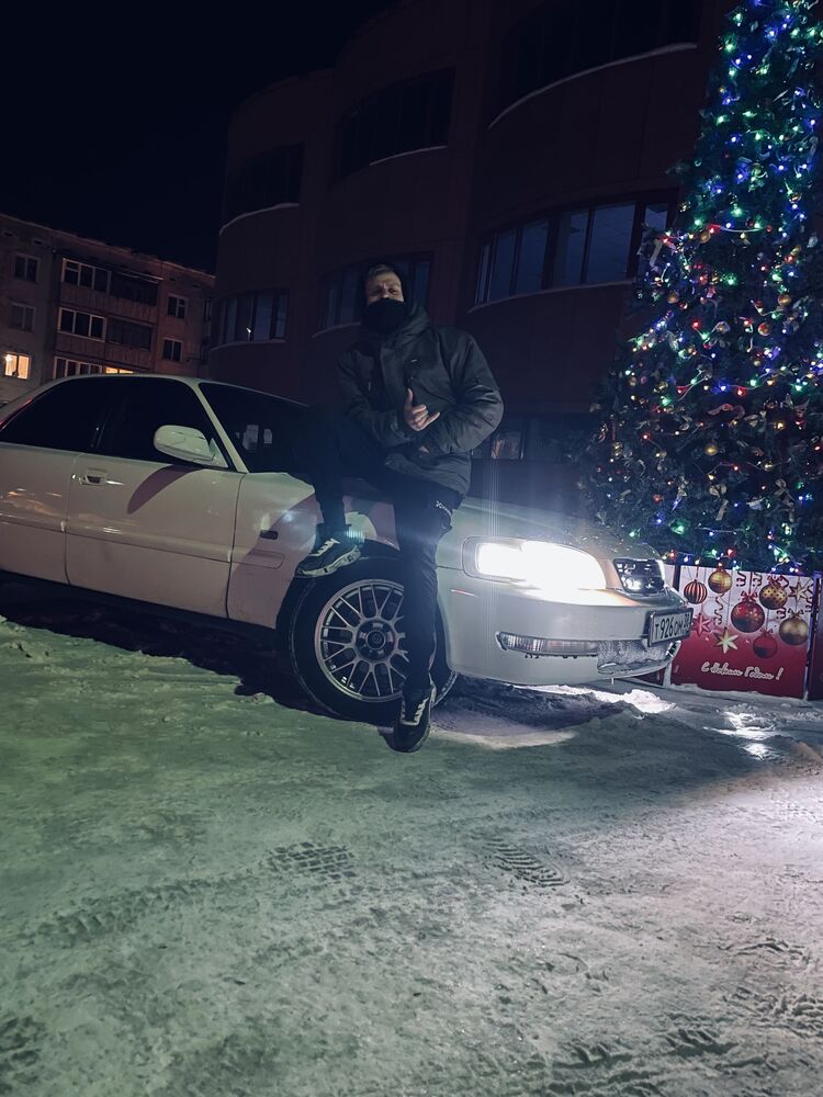  41295779  Svetozar, 26 ,    
