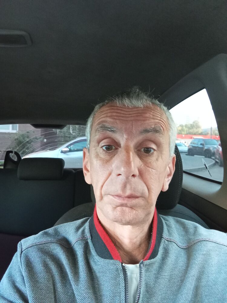  46018649  Cergei, 56 ,    