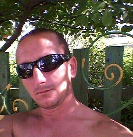  33734949  , 40 ,    