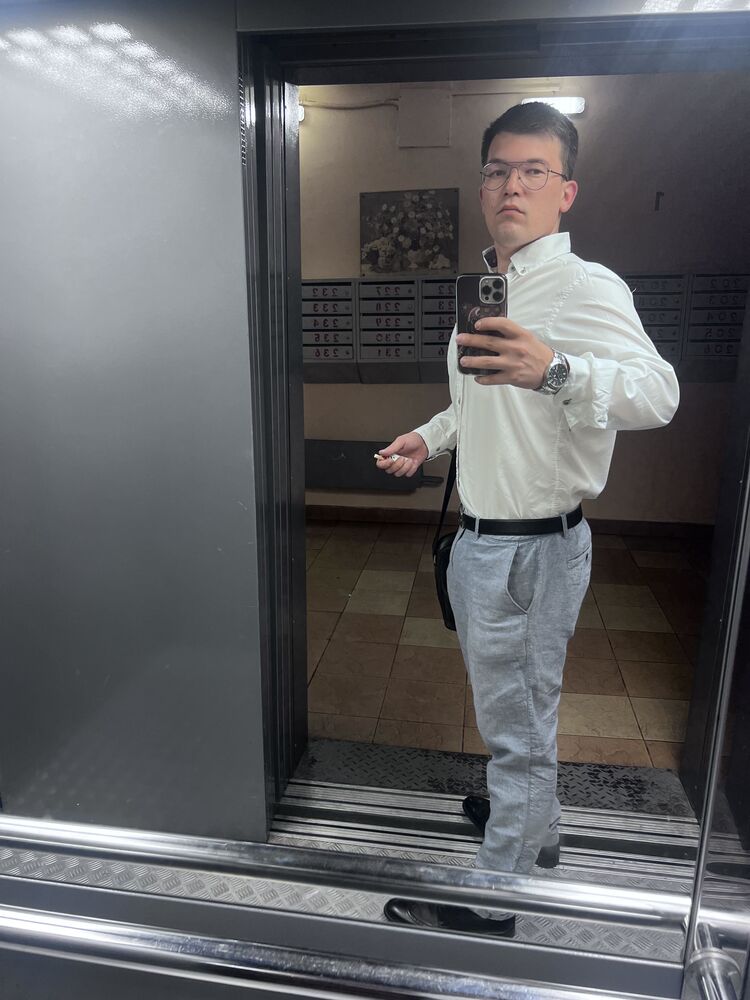  52871869  , 34 ,    