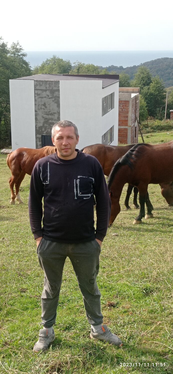  39267659  , 42 ,    --