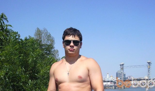  ,   Dimasik, 37 ,  