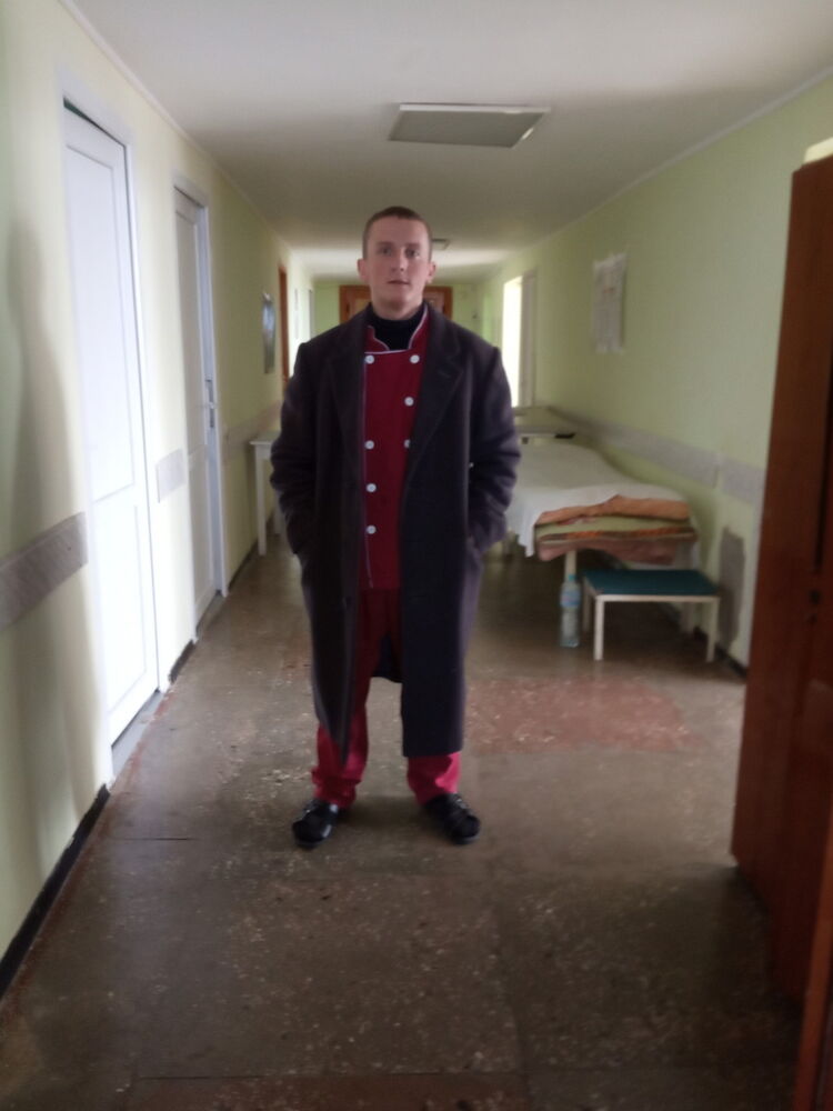  15595629  Pavel, 29 ,    