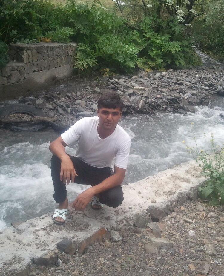  16537239  Nosirjon, 38 ,    