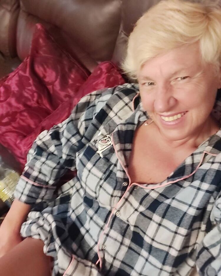 22205349  Halona, 49 ,    New York City