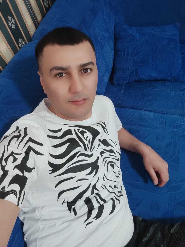  43968759  , 37 ,    