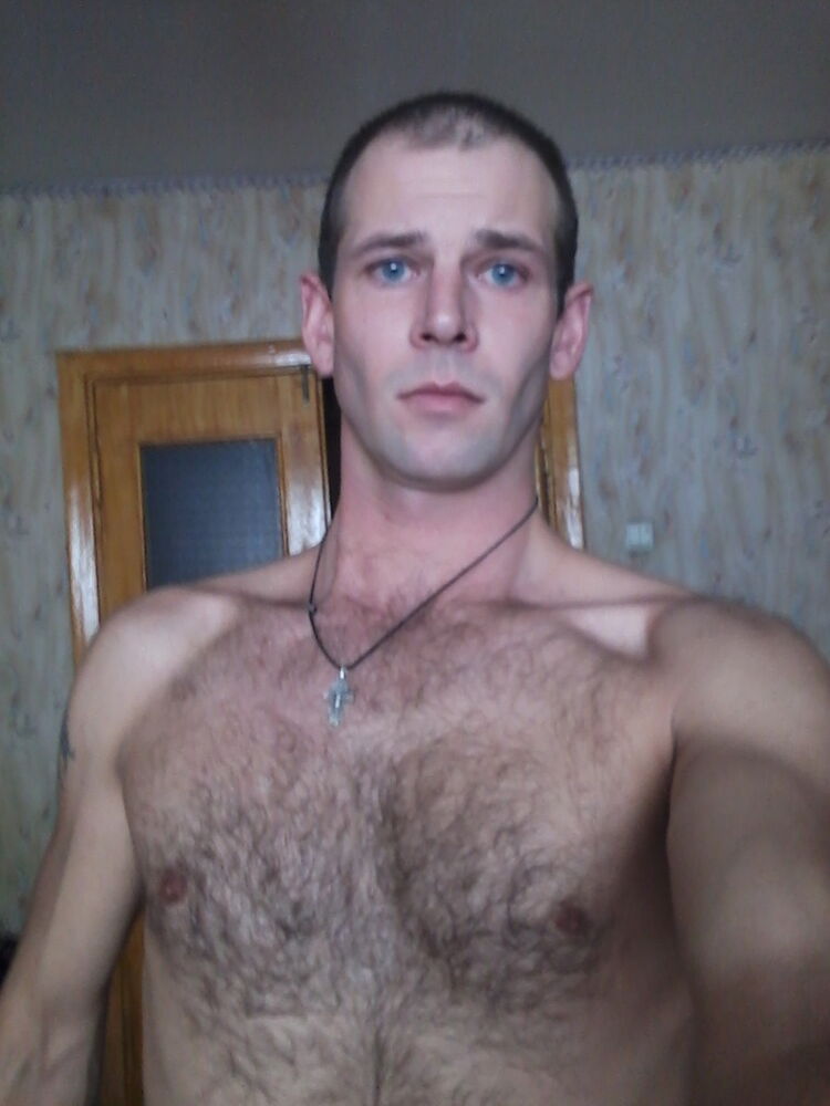  9767379  , 37 ,    