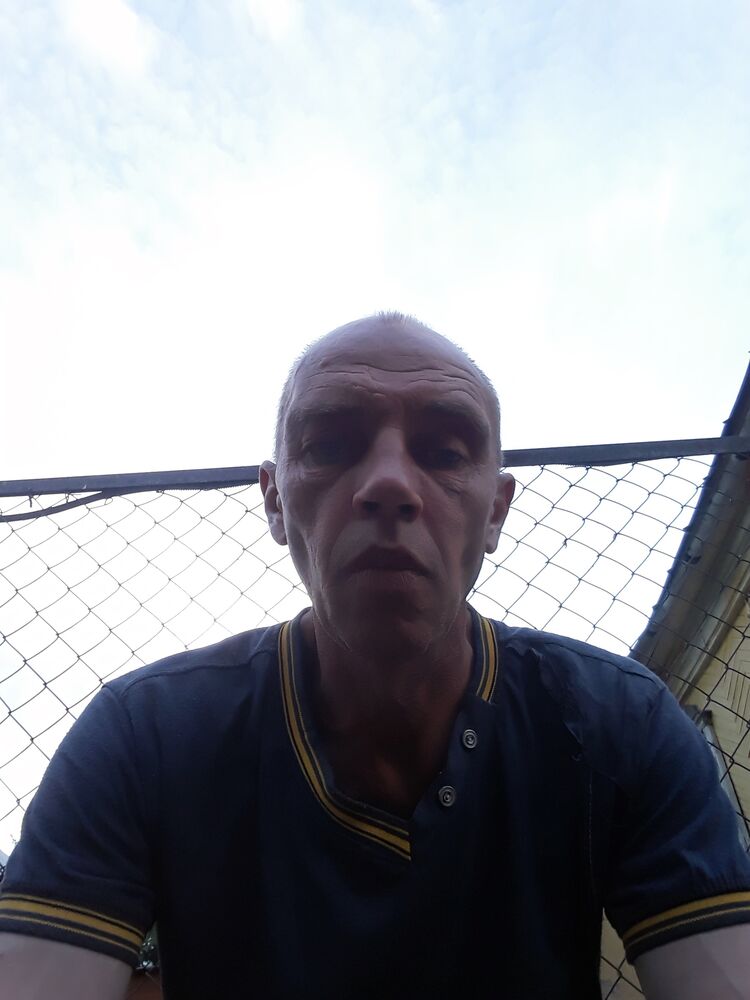  31879969  , 51 ,    