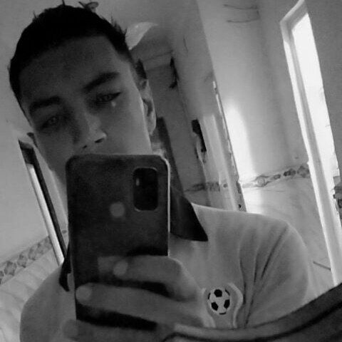  32456339  Jalil AB, 28 ,    Algiers