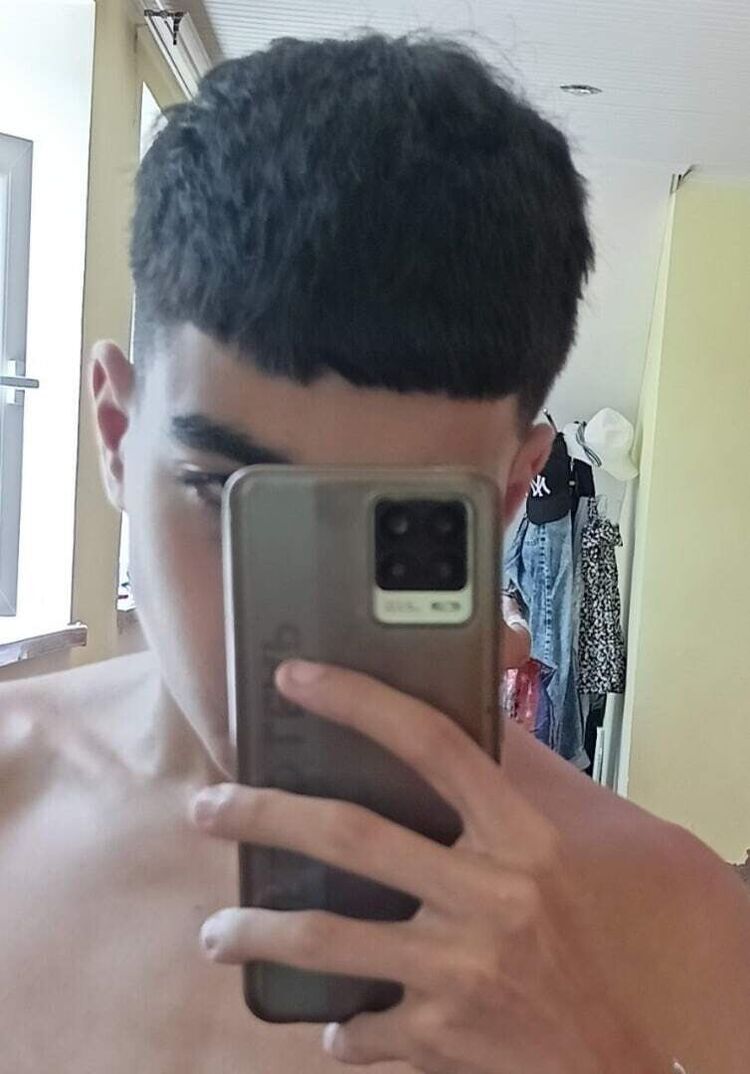  28295149  , 21 ,    