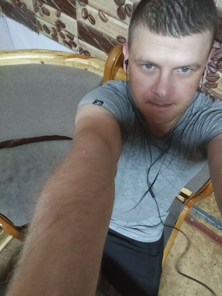  52178489  , 33 ,    