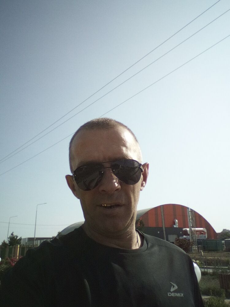  52289479  , 46 ,    
