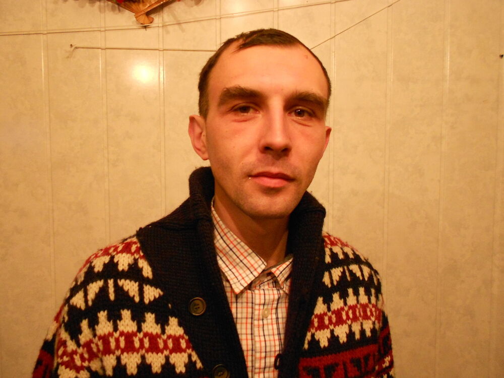  5245739  Alex2, 48 ,    