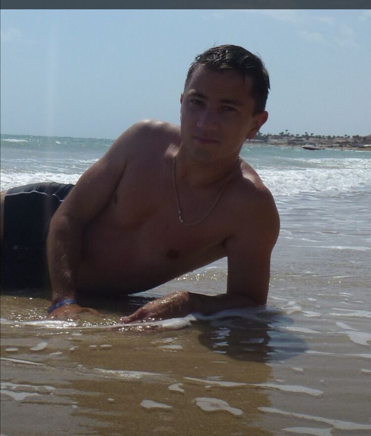  54700649  Alex, 35 ,    