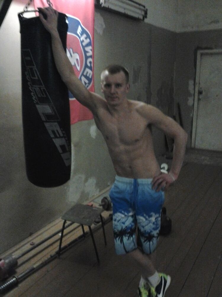  ,   Mezza, 37 ,   