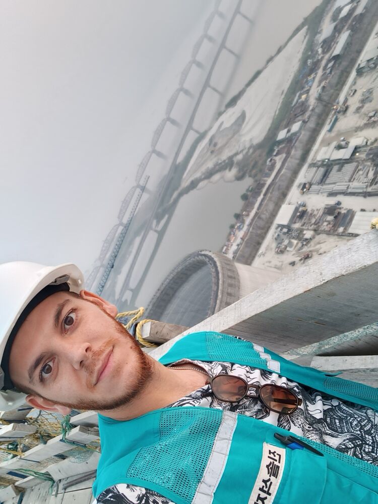  33227779  , 30 ,    