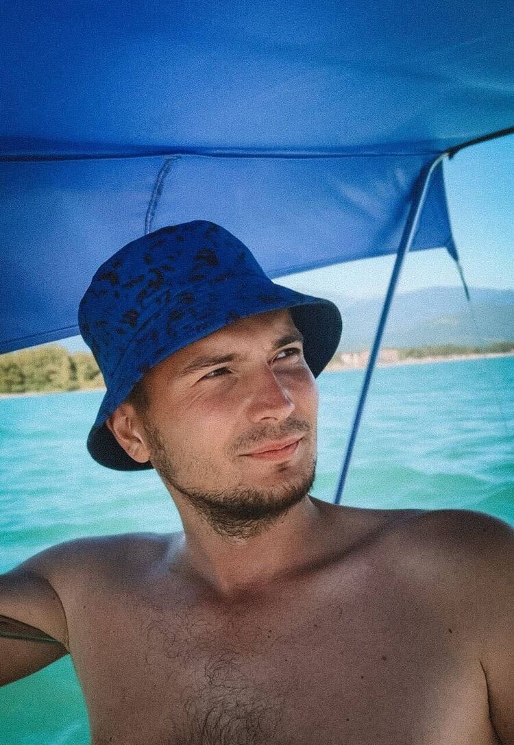 ���� 37390479 ������� �������, 33 ����, ���� ���������� � ��������