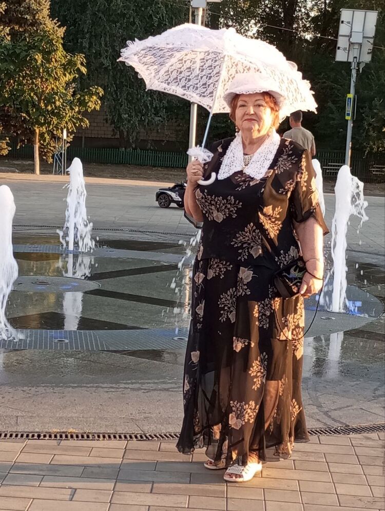  52055849  , 79 ,    --