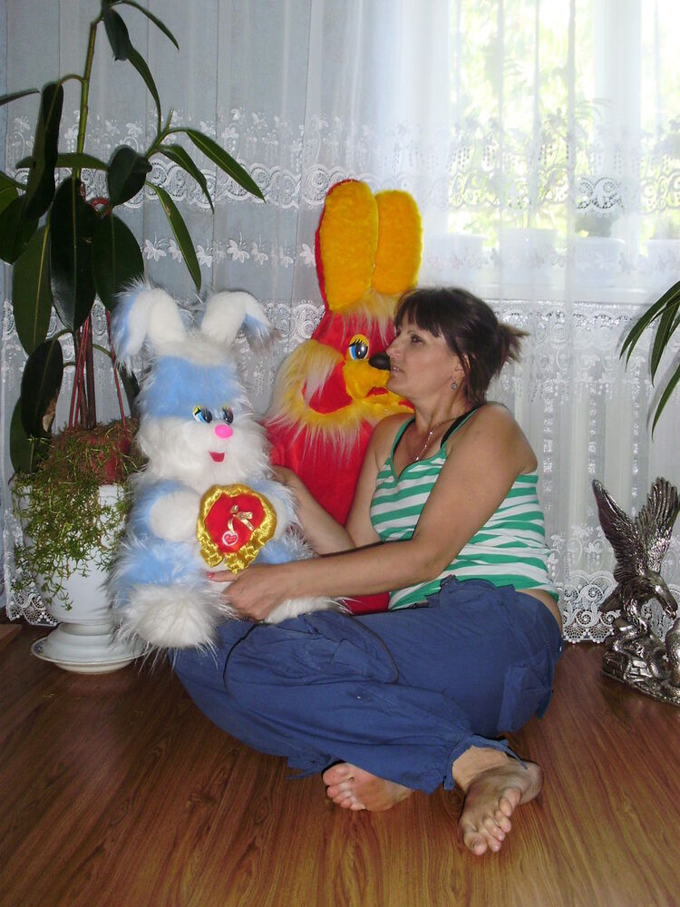  5104839  Sfetlana, 45 ,    