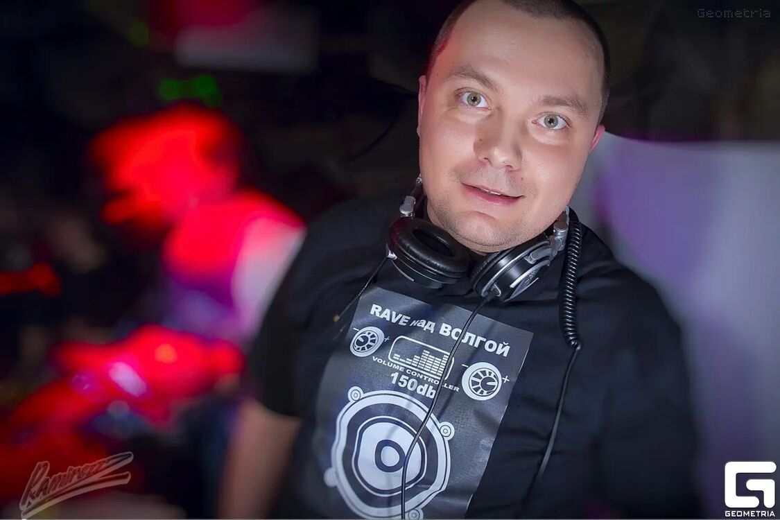  ,   Vladimir, 42 ,   ,   