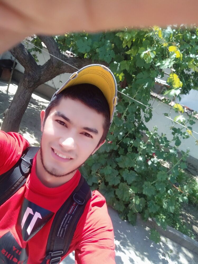  18434399  Adambusur, 30 ,    