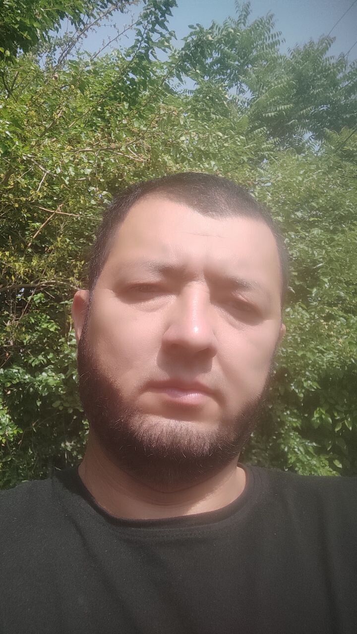  36675159  Bekmurzaevan, 39 ,    Dunkirk
