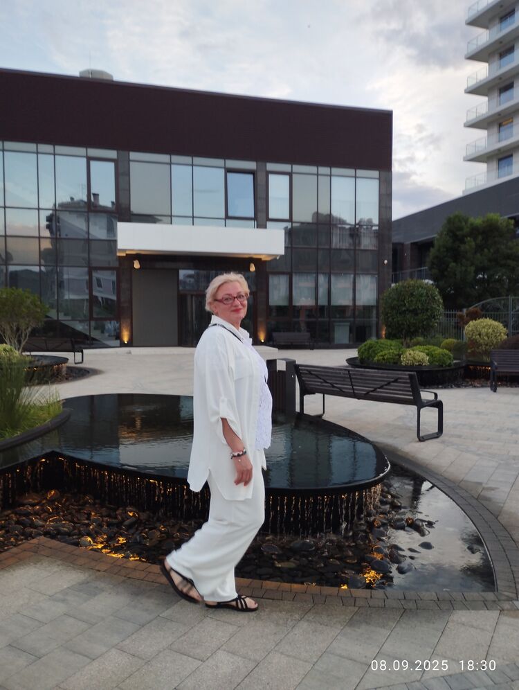 ���������� ��������, ���� ������� Lena, 51 ���, ������������ ��� ����� � ���������, c�������� ���������