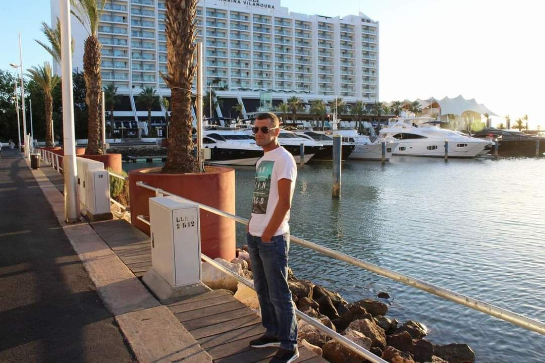  Loule,   , 38 ,   ,   