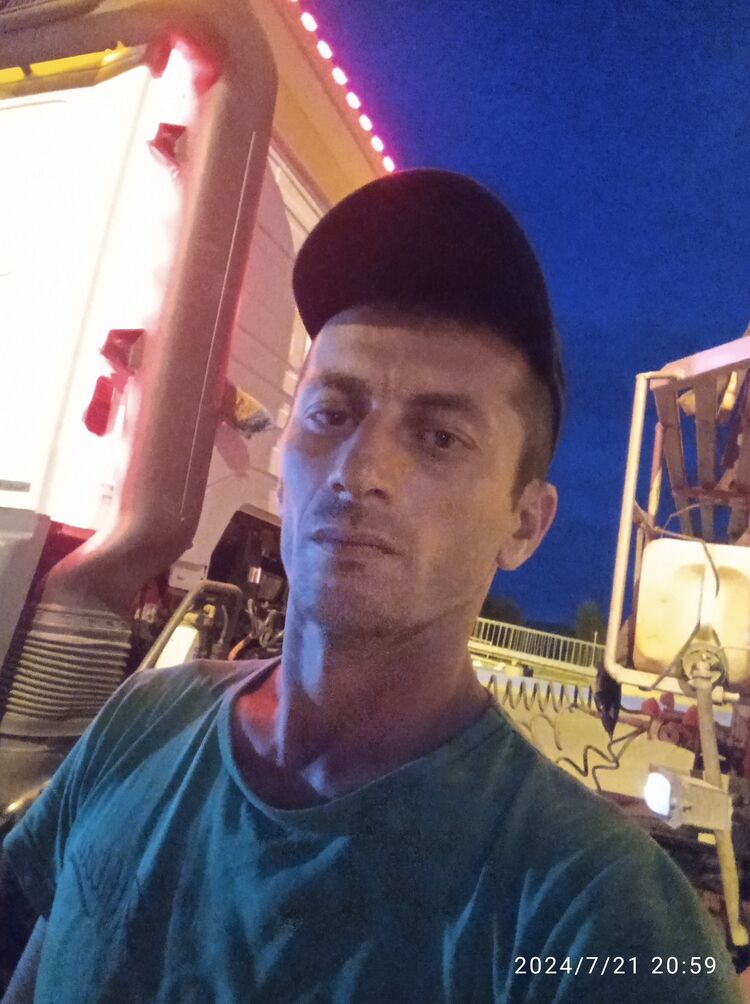  47837259  , 35 ,    