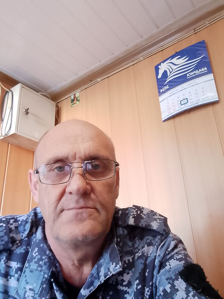  46478599  , 54 ,    