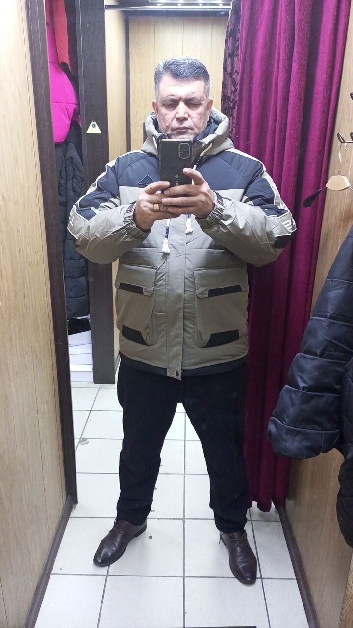  47882749  , 53 ,    