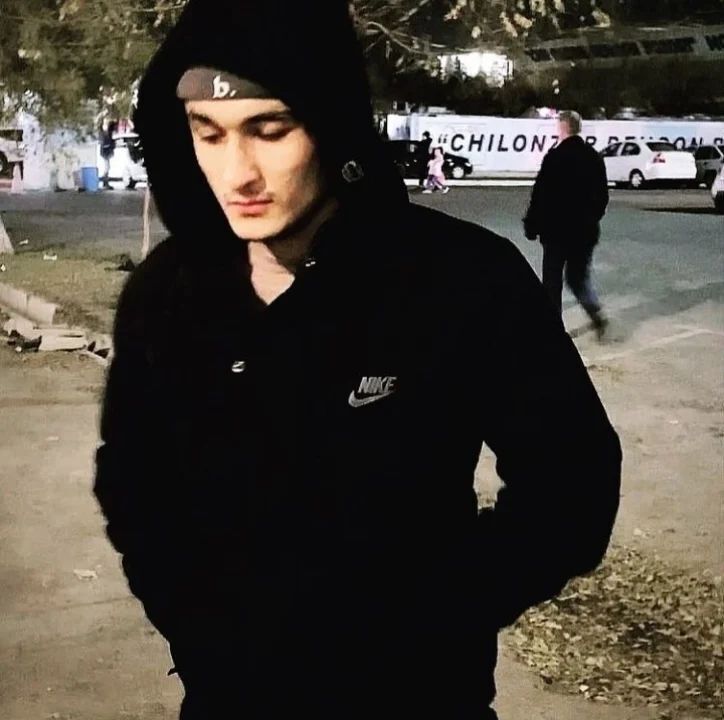  ,   Ali, 20 ,   ,   