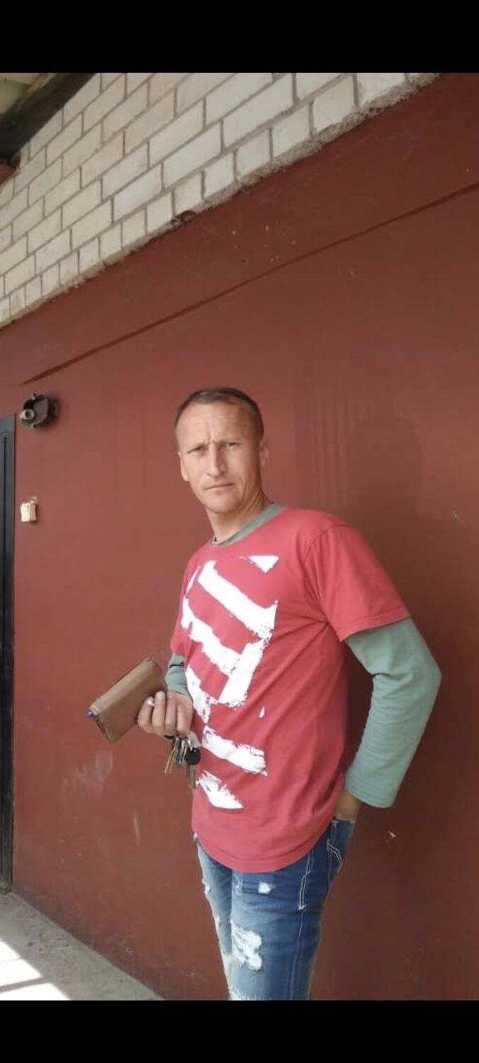  ,   Anatoliy, 45 ,   ,   , c , 