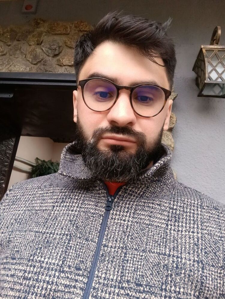  52760919  , 36 ,    