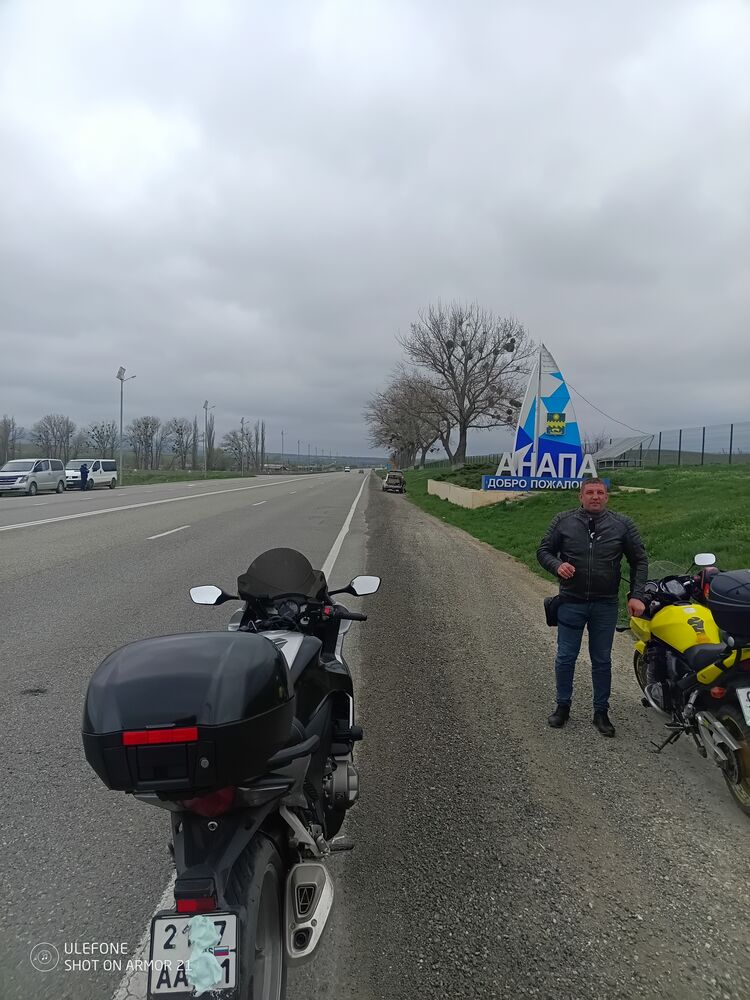  52818449  , 35 ,    