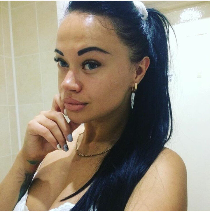 19350419  Ania, 33 ,    