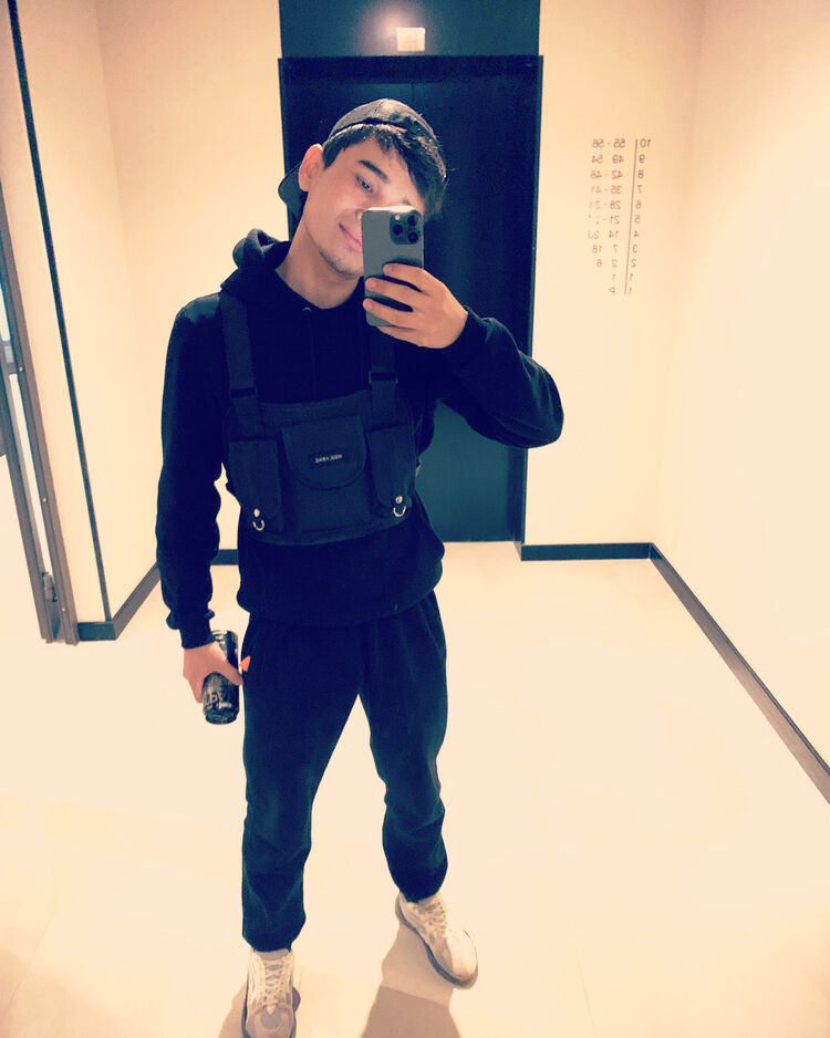 ���� 37130879 ����� �������, 24 ����, ���� ���������� � ������������