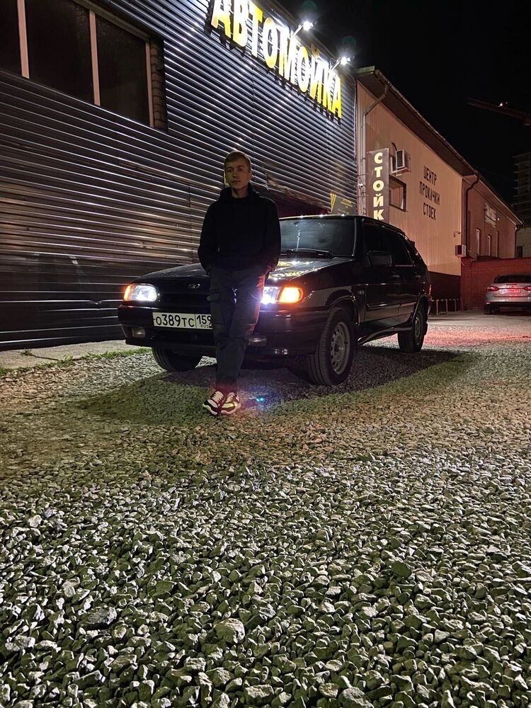  31574439  , 21 ,    