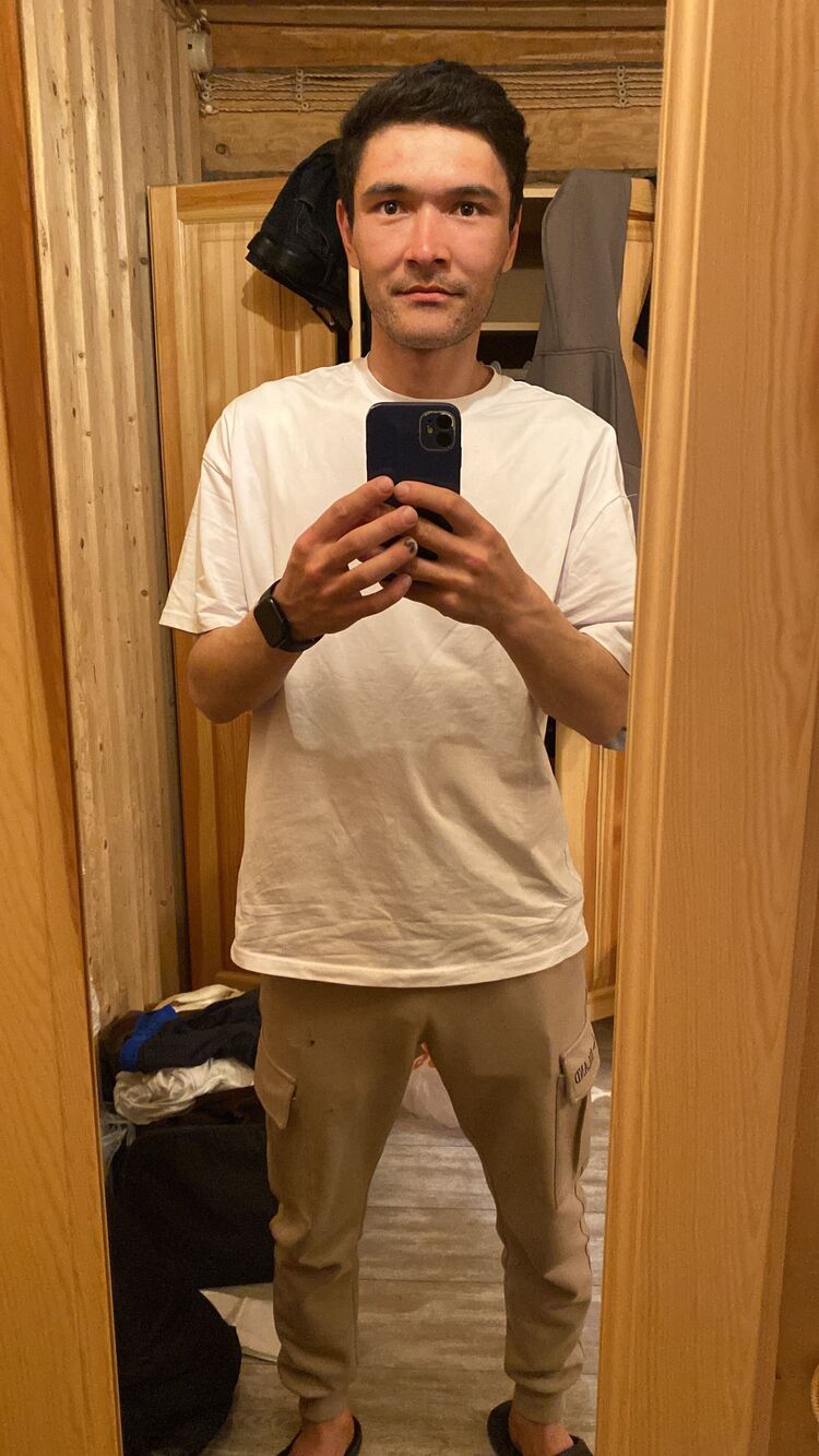  42959049  , 29 ,    